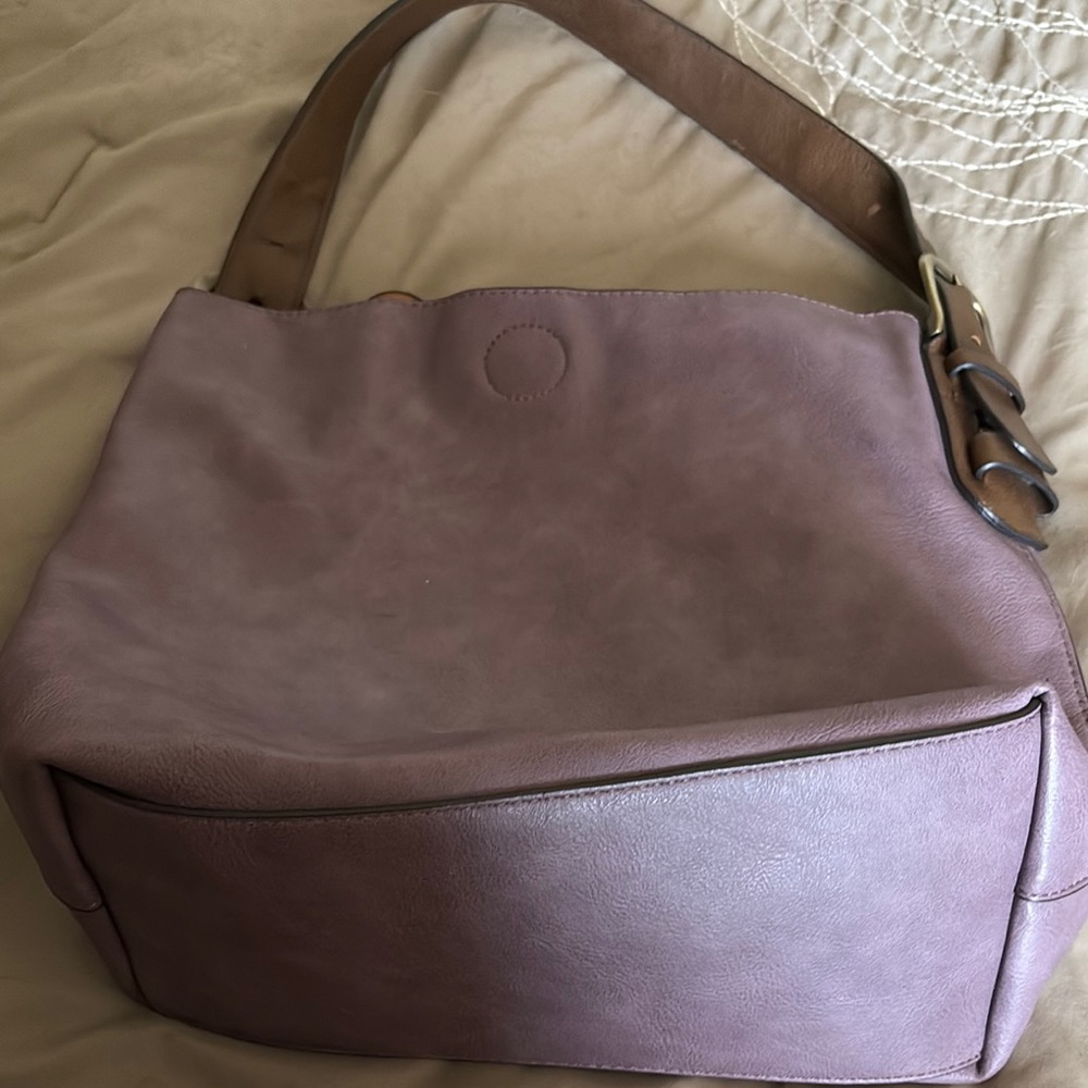 Elegant Mauve Leather Shoulder Bag